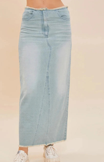 Distressed hem Denim